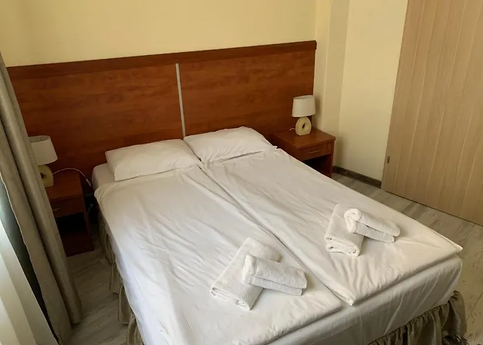 Guest Donovi ゲストハウス