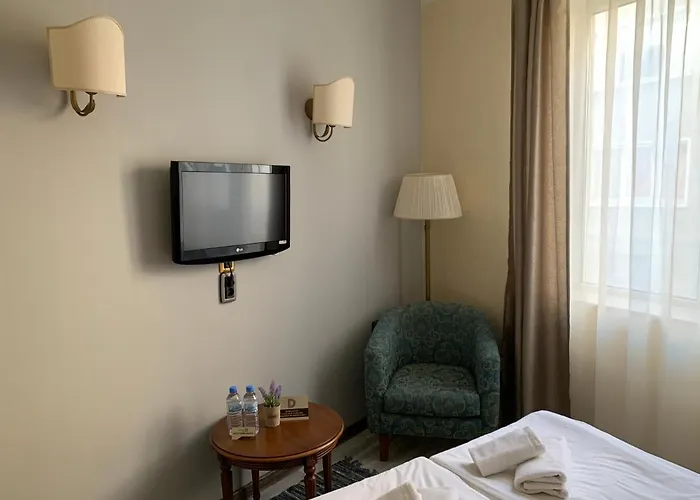 Guest Donovi ゲストハウス