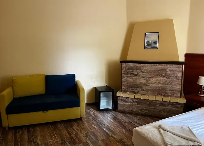 Guest Donovi ヴァルナ