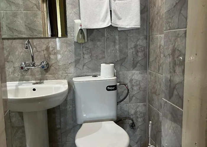 Guest Donovi * ヴァルナ